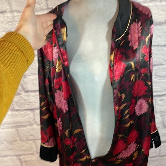 Vintage Halston geisha inspired dressing gown/robe - Picture 5 of 9